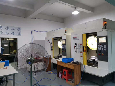 鑫佑數(shù)控模具培訓學院